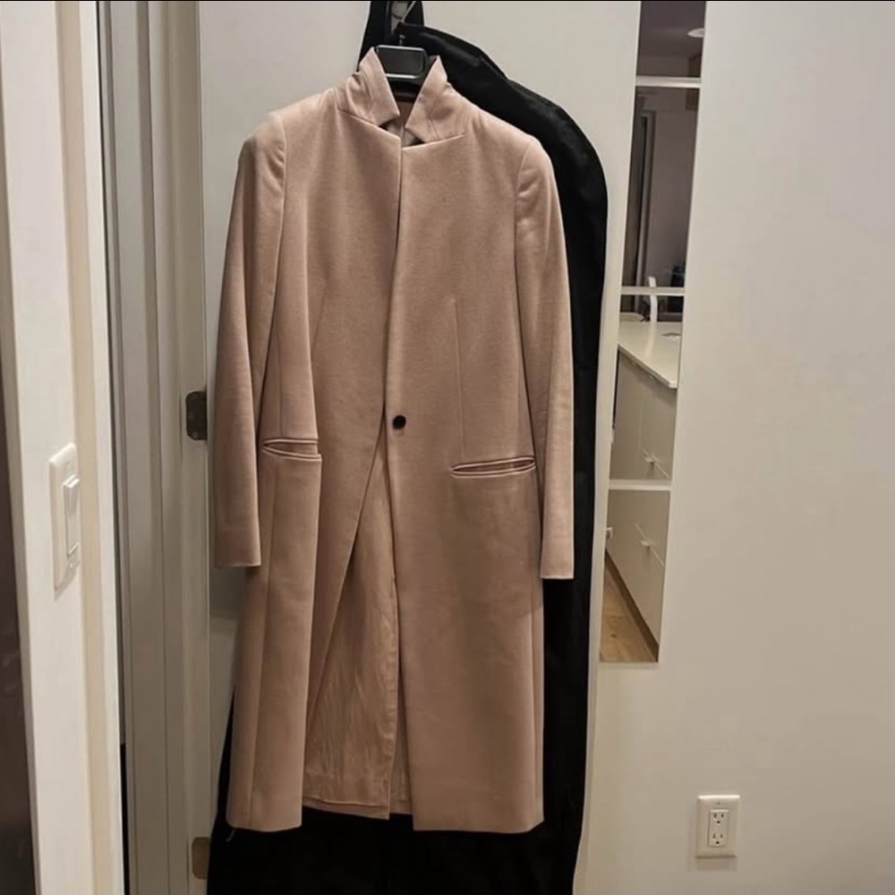 Women’s Dusty Rose Coat
